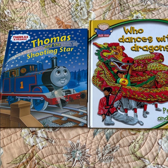 Colorful Kids' Book Set - Engaging Stories - Picture 5 of 5